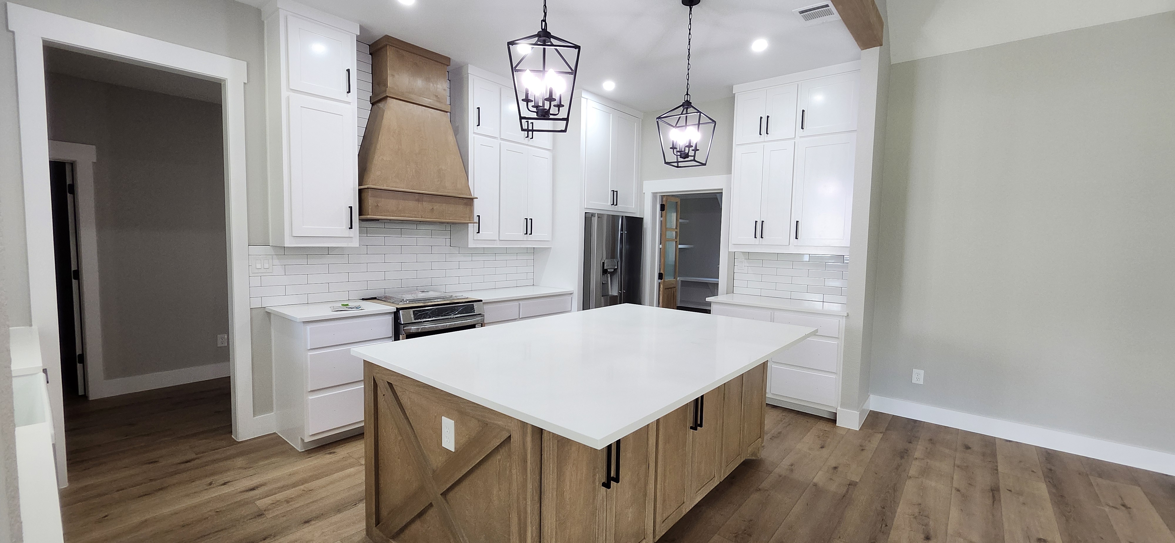 Cabinet & Trim 18